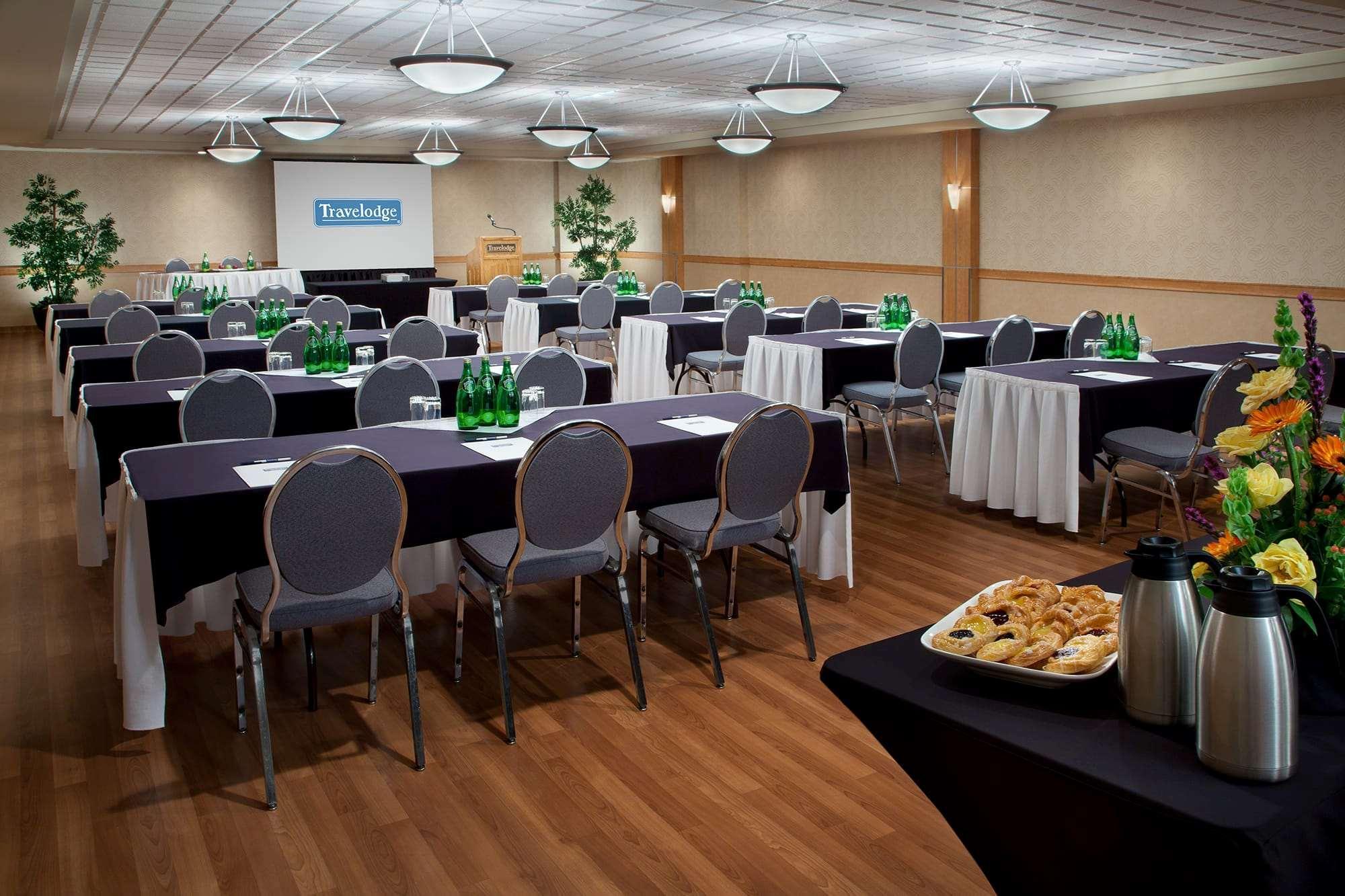Travelodge Hotel By Wyndham ססקאטון מראה חיצוני תמונה