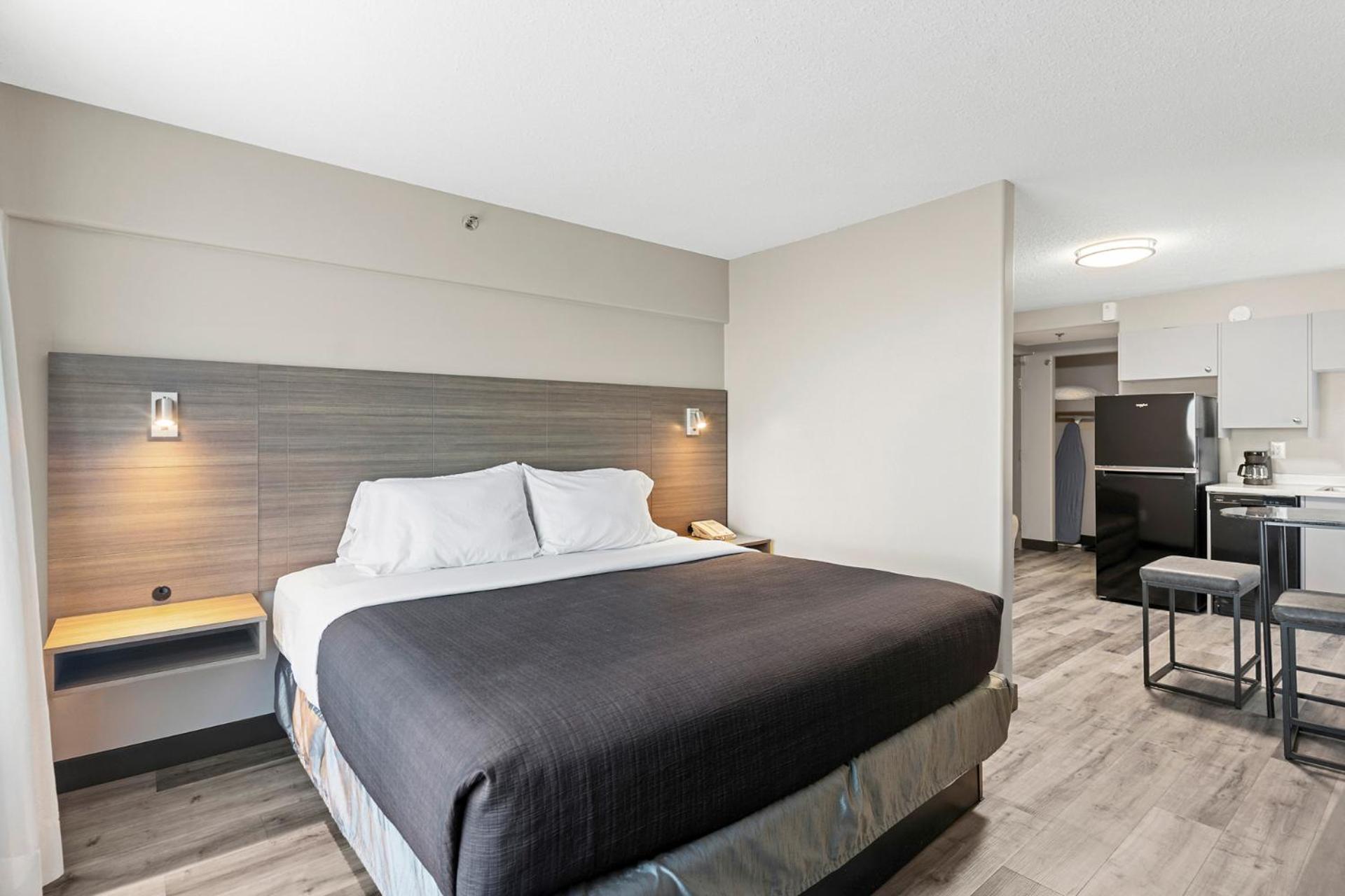 Travelodge Hotel By Wyndham ססקאטון מראה חיצוני תמונה