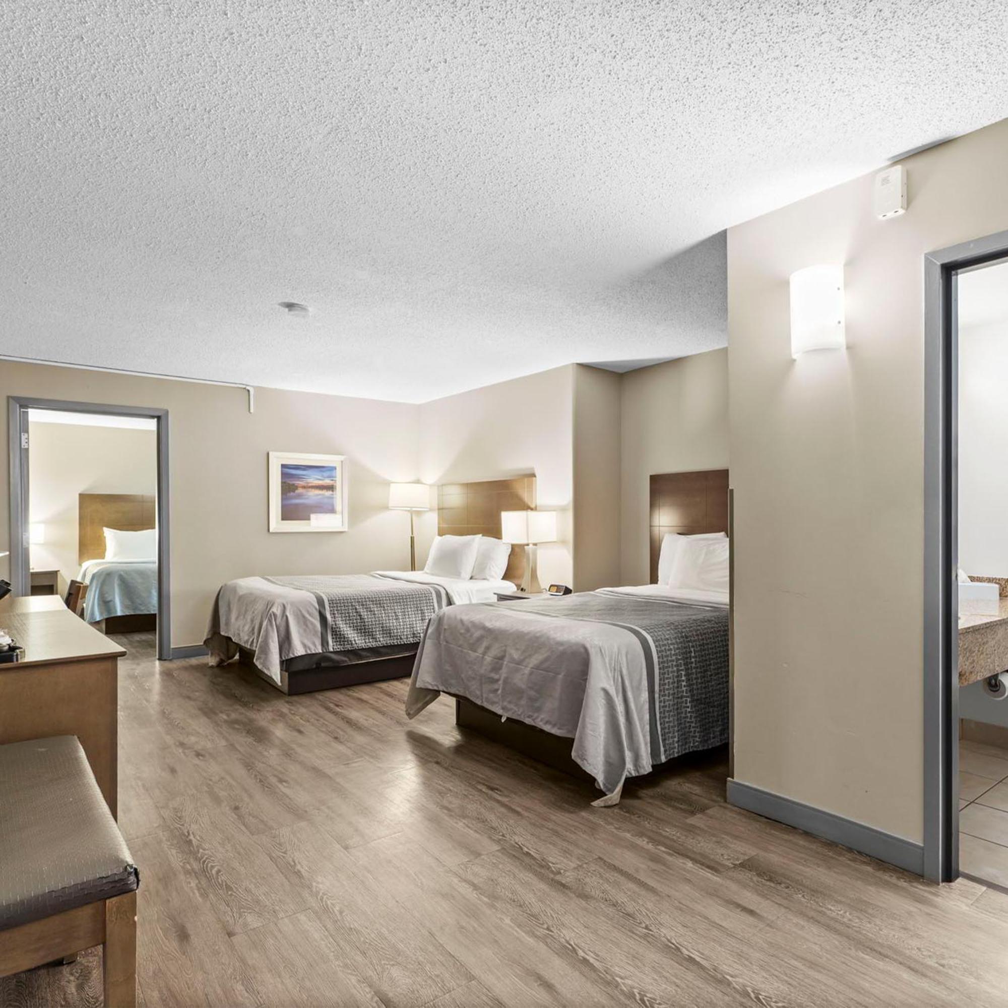 Travelodge Hotel By Wyndham ססקאטון מראה חיצוני תמונה