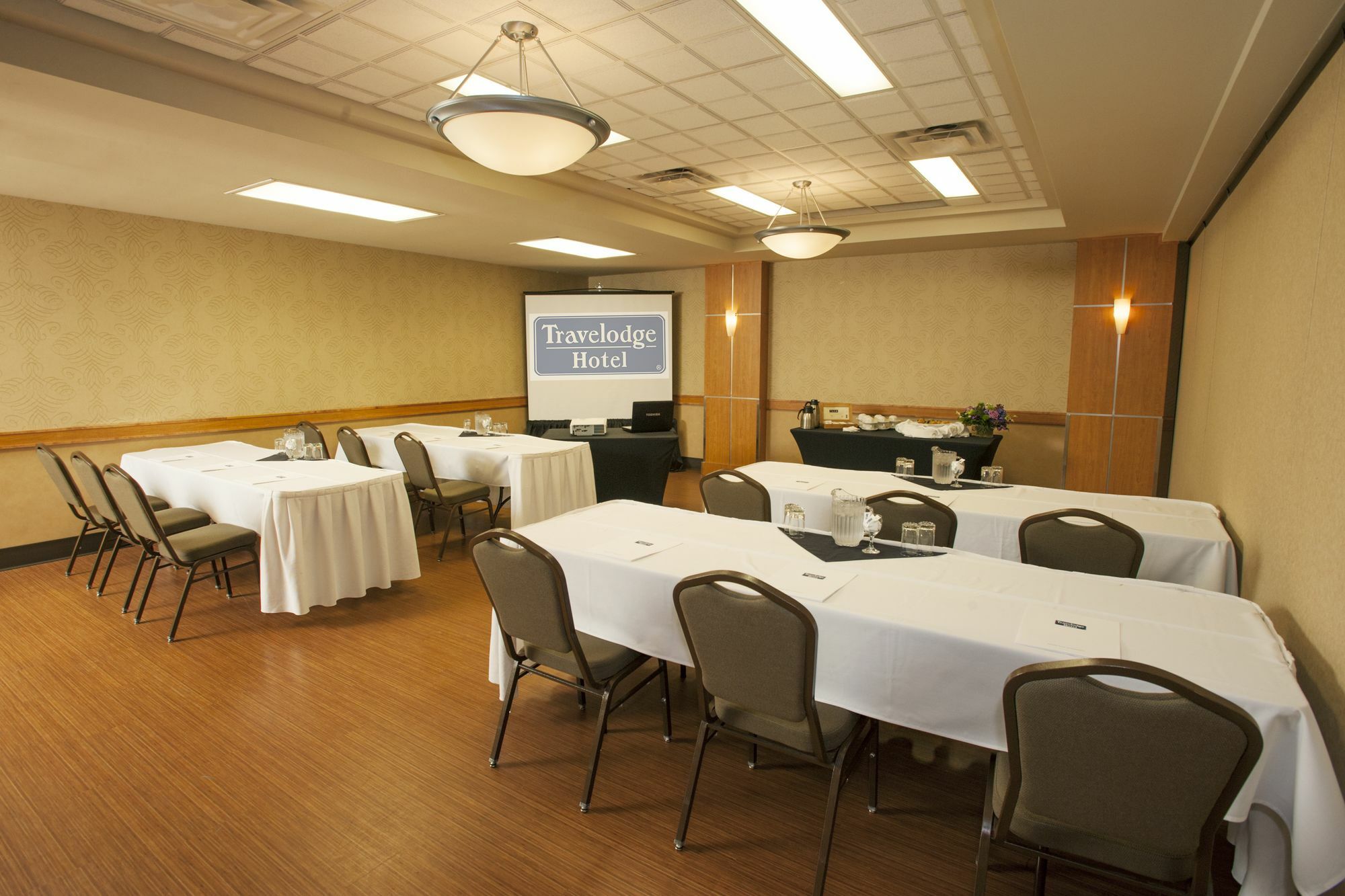 Travelodge Hotel By Wyndham ססקאטון מראה חיצוני תמונה